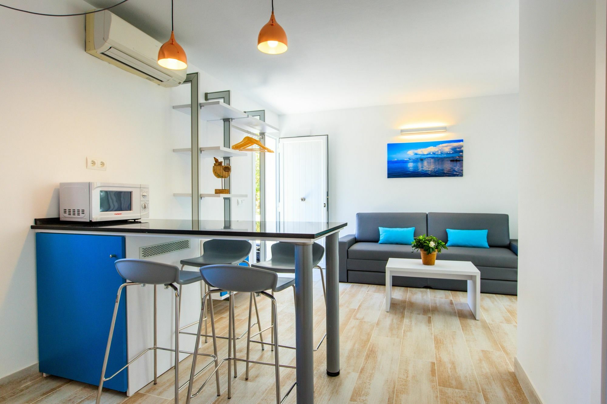 Pinos Playa Suites Playa Migjorn Bagian luar foto