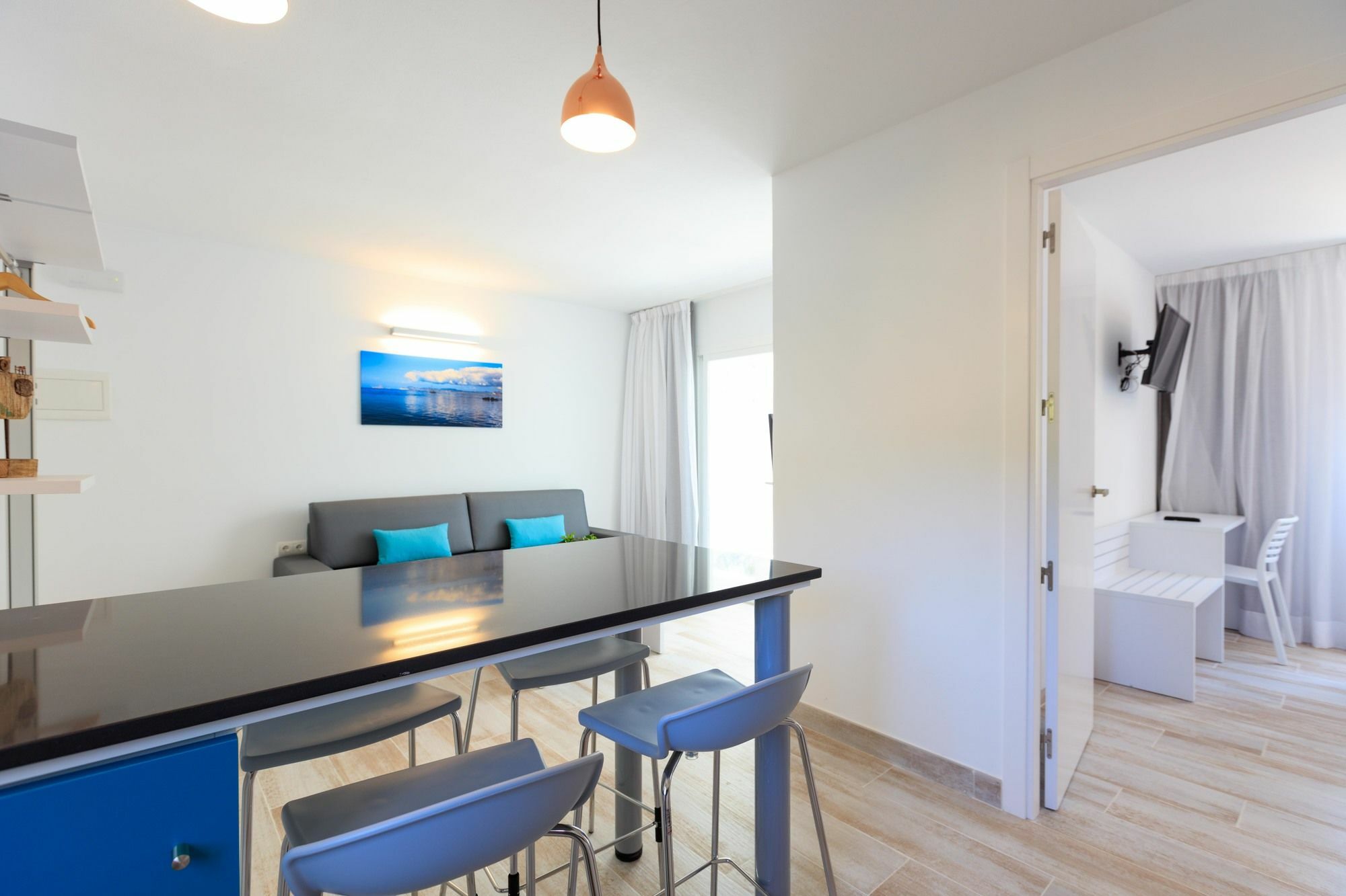 Pinos Playa Suites Playa Migjorn Bagian luar foto